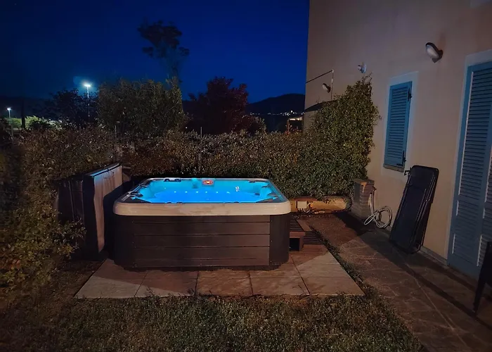 Casetta Nociarelle アパート ピエガーロ